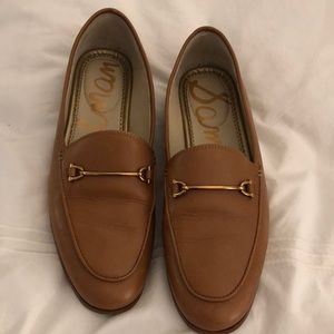 Sam Edelman tan buckle loafers. Sz: 8